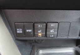 2015 Toyota RAV4 - Image 36