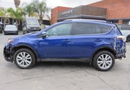 2015 Toyota RAV4 - Image 6