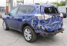 2015 Toyota RAV4 - Image 10