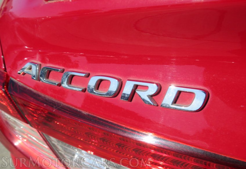 2020 Honda Accord Sedan - Image 18
