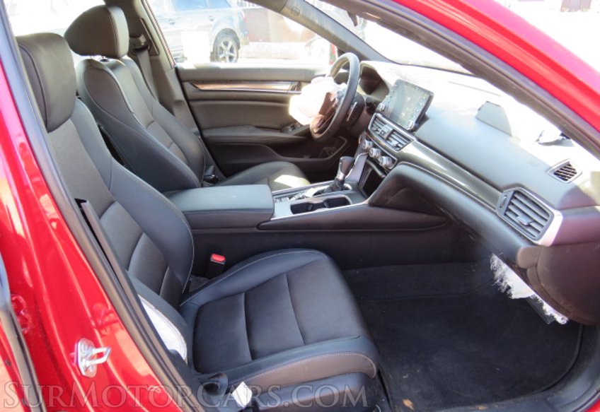 2020 Honda Accord Sedan - Image 30
