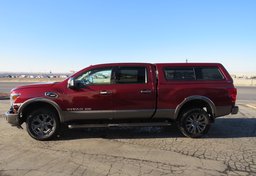 2016 Nissan Titan XD - Image 9