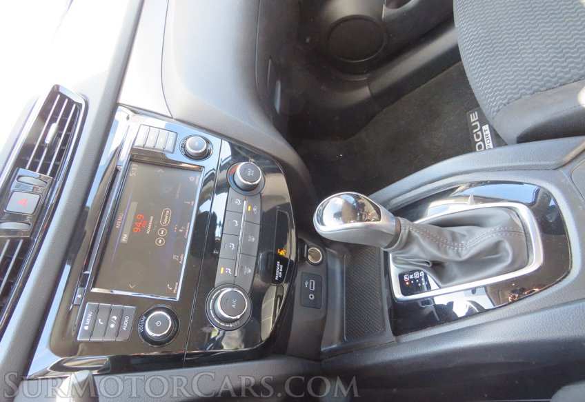 2021 Nissan Rogue Sport - Image 27