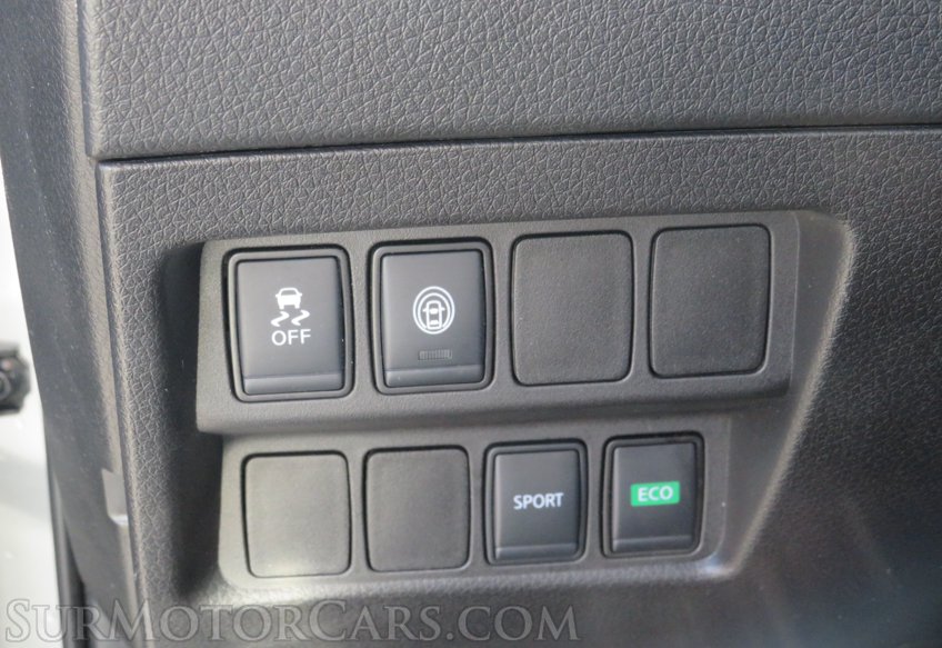 2021 Nissan Rogue Sport - Image 40