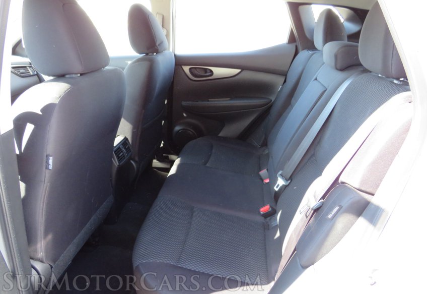 2021 Nissan Rogue Sport - Image 24