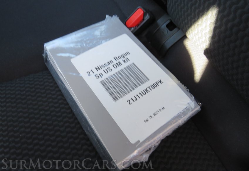 2021 Nissan Rogue Sport - Image 34