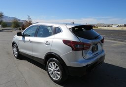 2021 Nissan Rogue Sport - Image 6