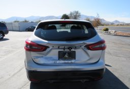 2021 Nissan Rogue Sport - Image 10