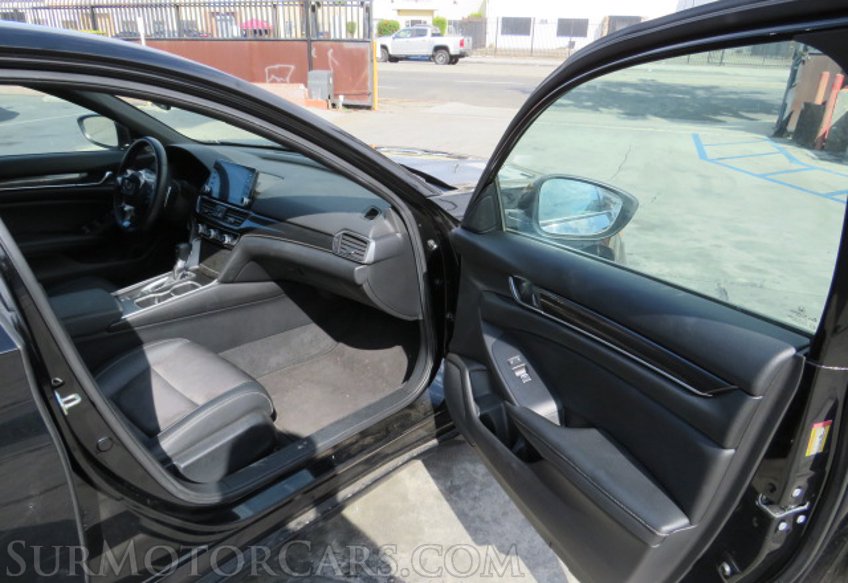2019 Honda Accord Sedan - Image 20