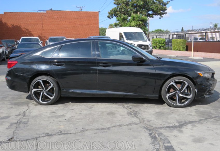 2019 Honda Accord Sedan - Image 5