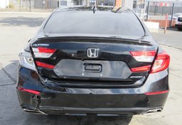 2019 Honda Accord Sedan - Image 12
