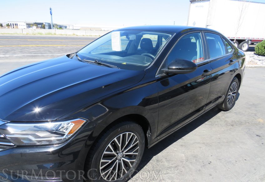 2021 Volkswagen Jetta - Image 16