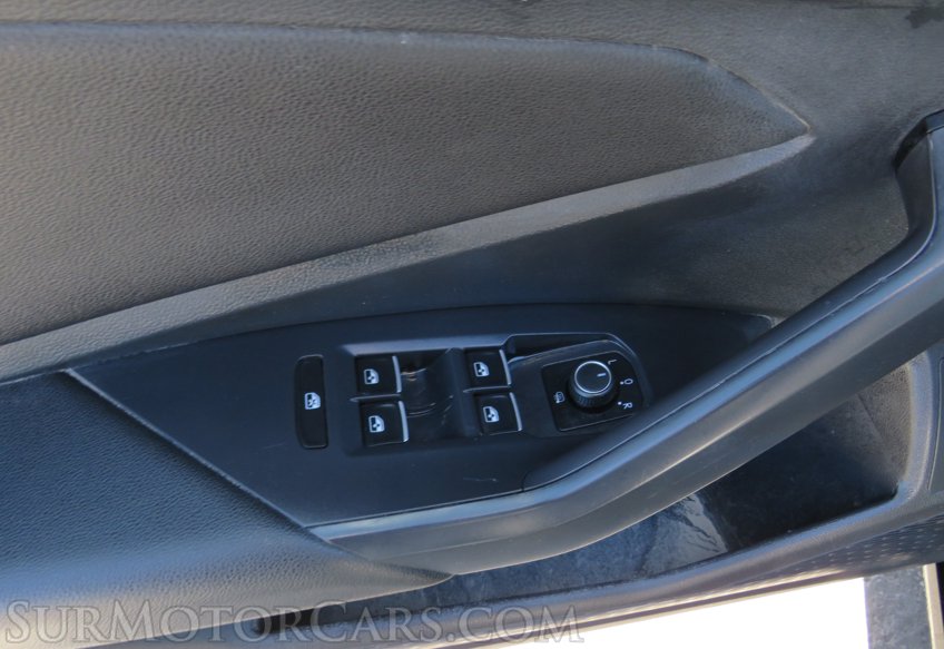 2021 Volkswagen Jetta - Image 41