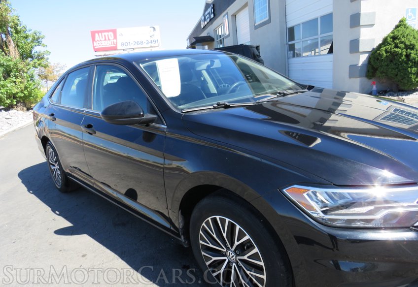 2021 Volkswagen Jetta - Image 15