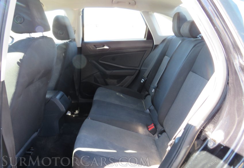 2021 Volkswagen Jetta - Image 30