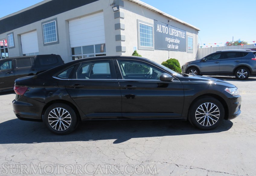 2021 Volkswagen Jetta - Image 10