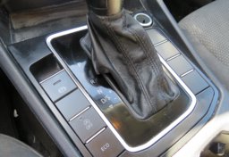 2021 Volkswagen Jetta - Image 35