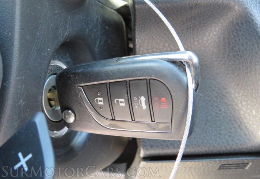 2021 Toyota Camry - Image 34