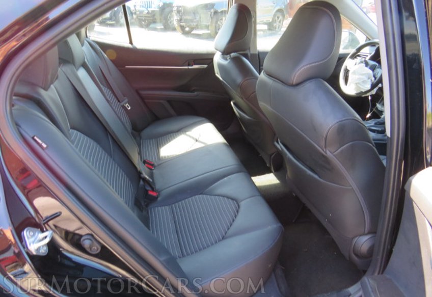 2021 Toyota Camry - Image 30