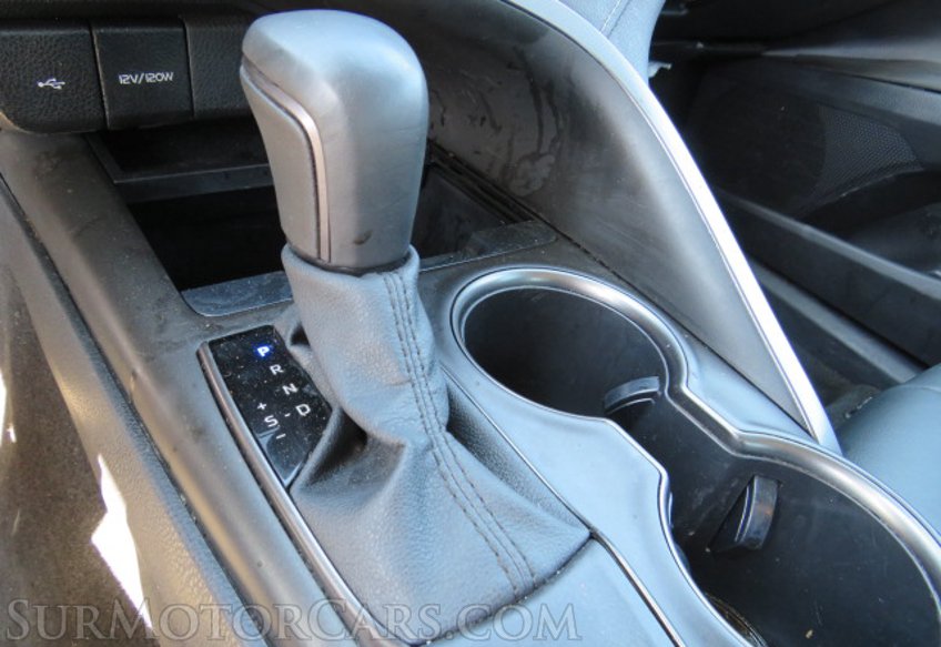 2021 Toyota Camry - Image 41