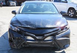 2021 Toyota Camry - Image 9