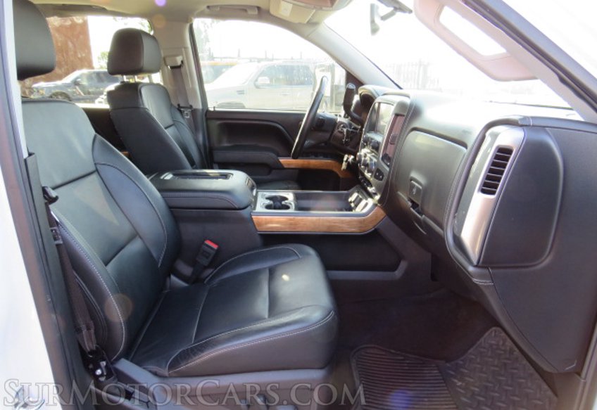2017 Chevrolet Silverado 1500 - Image 30