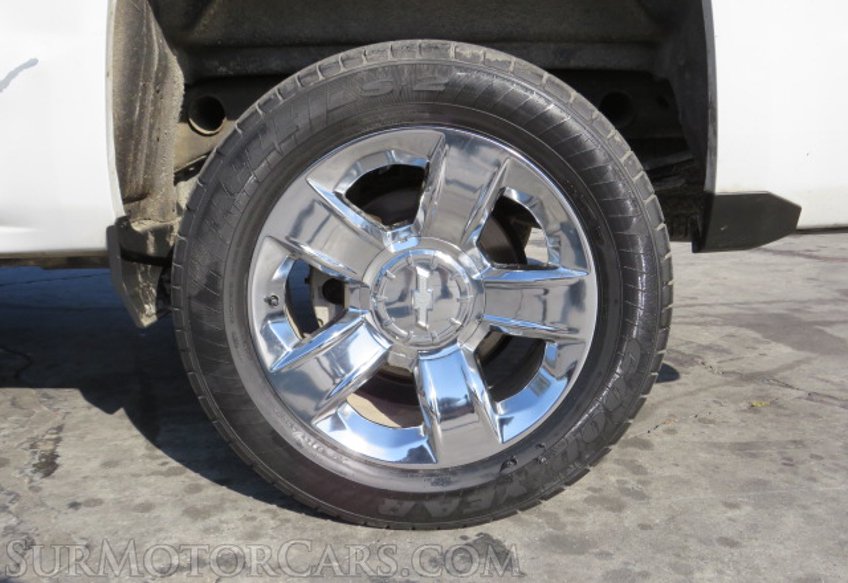2017 Chevrolet Silverado 1500 - Image 19
