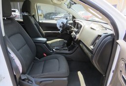 2020 GMC Canyon - Image 25