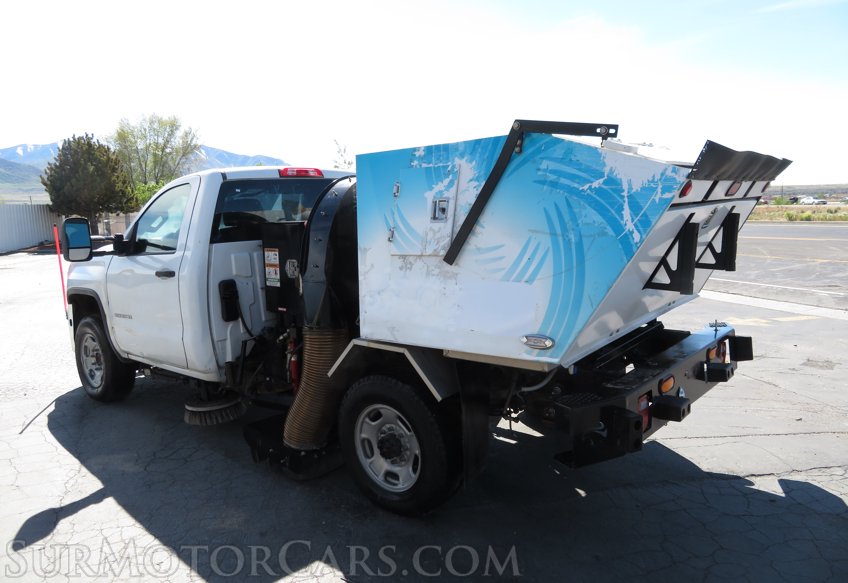 2016 GMC Sierra 2500HD - Image 6