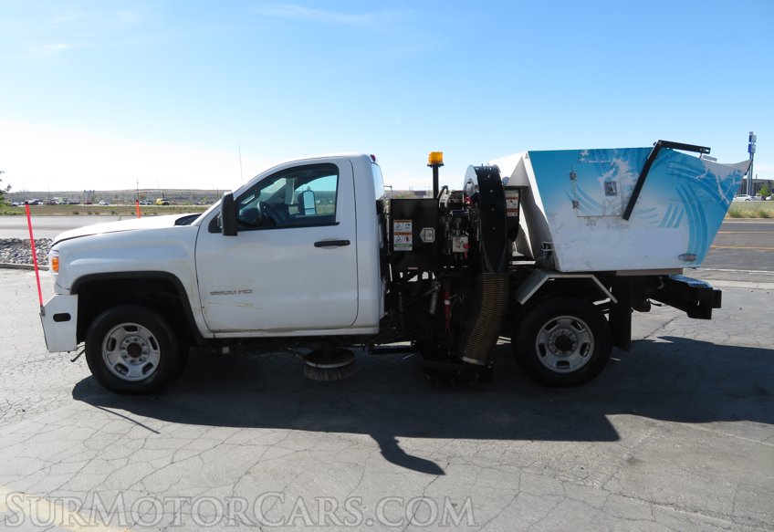 2016 GMC Sierra 2500HD - Image 8