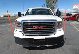 2016 GMC Sierra 2500HD - Image 10