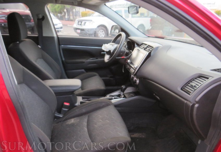 2020 Mitsubishi Outlander Sport - Image 24