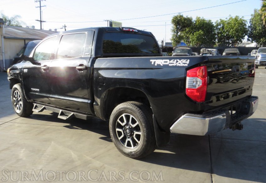 2017 Toyota Tundra 4WD - Image 7