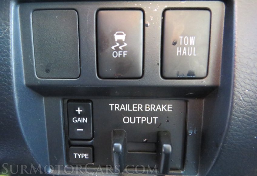 2017 Toyota Tundra 4WD - Image 41