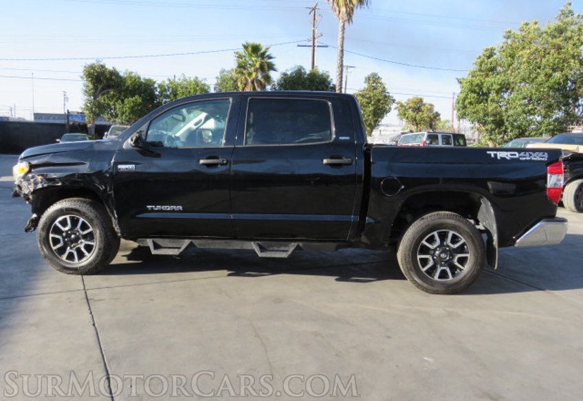 2017 Toyota Tundra 4WD - Image 11