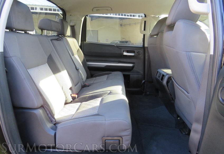 2017 Toyota Tundra 4WD - Image 32