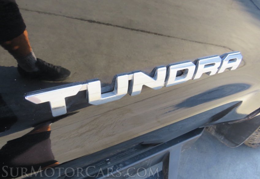 2017 Toyota Tundra 4WD - Image 21