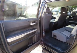 2017 Toyota Tundra 4WD - Image 25