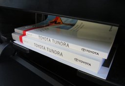 2017 Toyota Tundra 4WD - Image 52