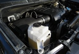 2017 Toyota Tundra 4WD - Image 56