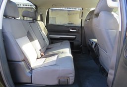 2017 Toyota Tundra 4WD - Image 32