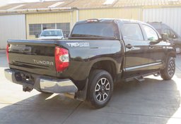 2017 Toyota Tundra 4WD - Image 8