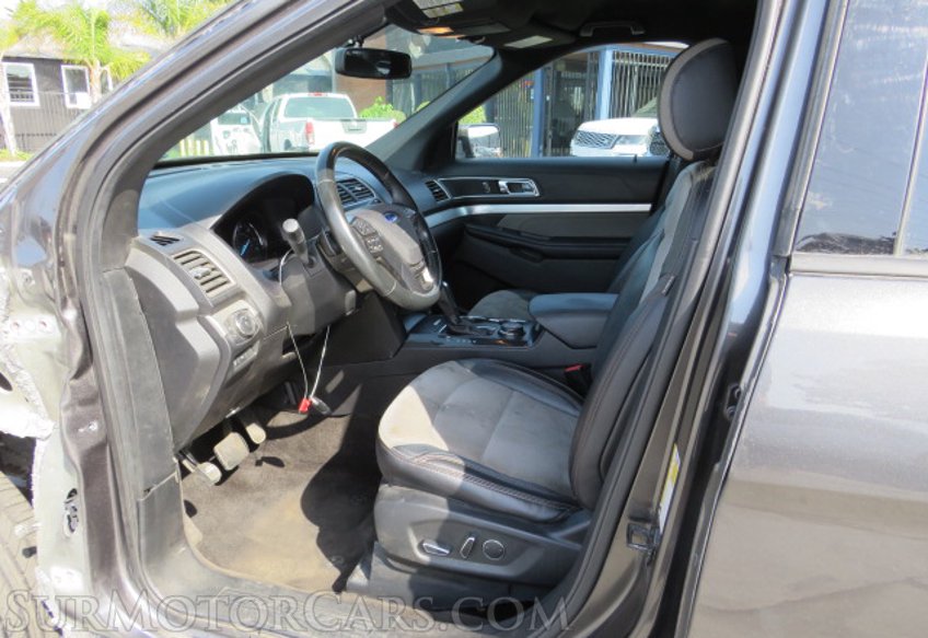 2017 Ford Explorer - Image 26