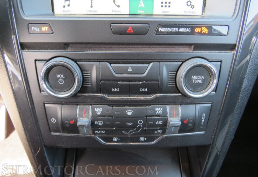 2017 Ford Explorer - Image 40