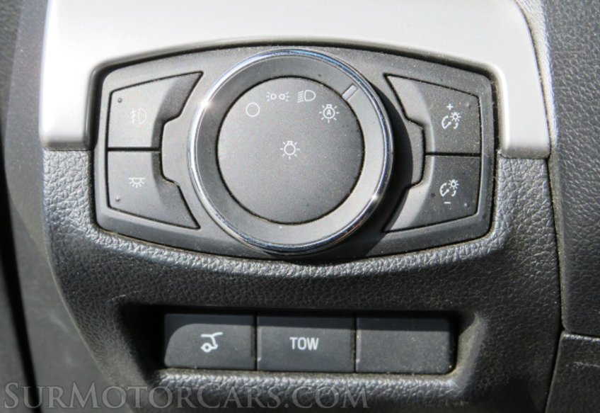 2017 Ford Explorer - Image 48