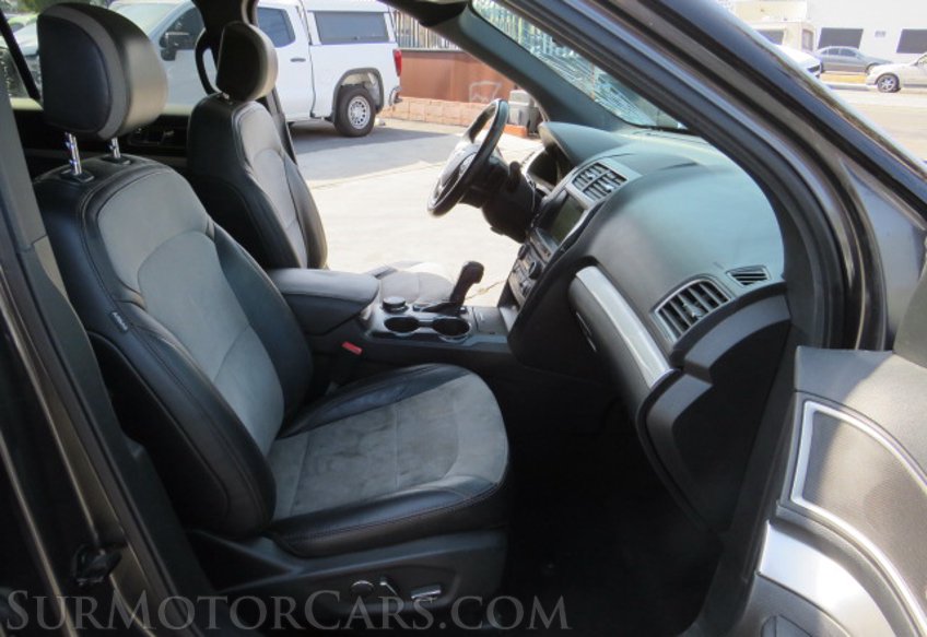 2017 Ford Explorer - Image 25