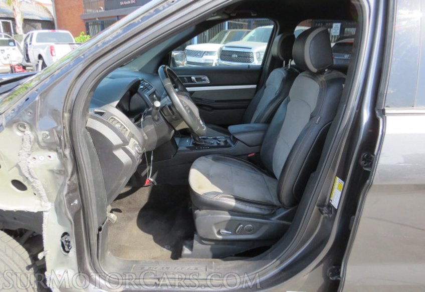 2017 Ford Explorer - Image 22