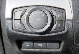 2017 Ford Explorer - Image 48