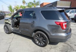 2017 Ford Explorer - Image 10
