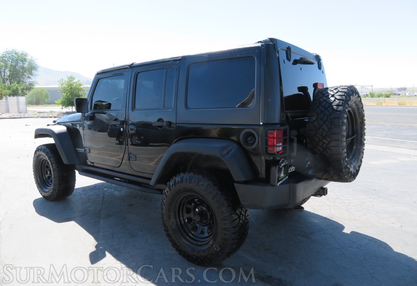 2015 Jeep Wrangler Unlimited - Image 8